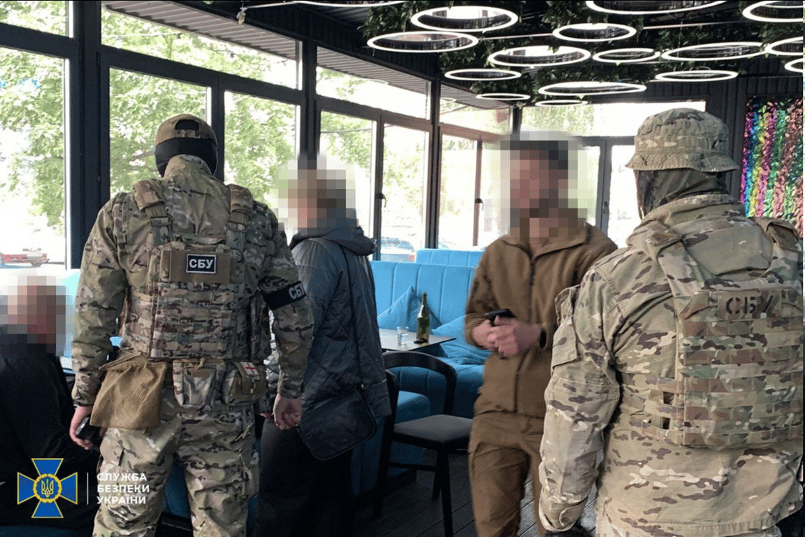 Допомога ухилянтам за гроші — СБУ ліквідувала чотири нові схеми - фото 2