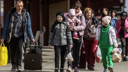 Беженцам в Нидерландах изменят правила — за что будут взимать плату - 285x160
