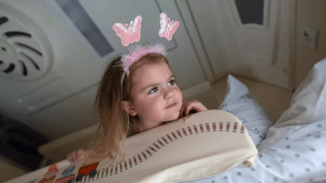 Укрзалізниця анонсувала продаж квитків на ще один дитячий вагон - фото 1