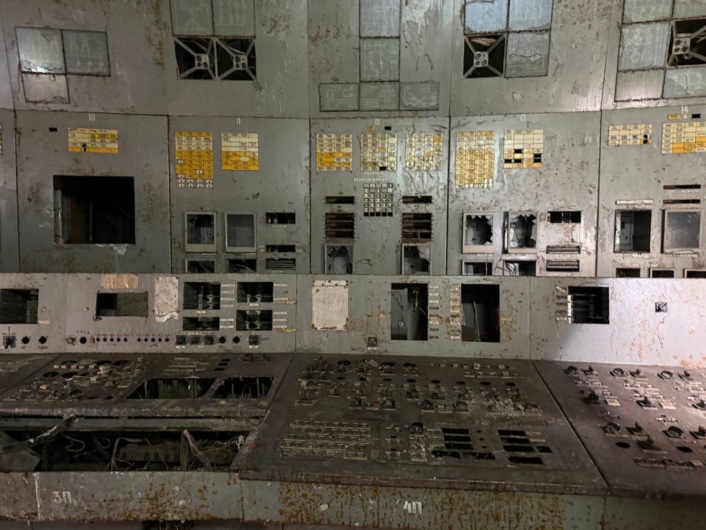 Щит управління четвертим енергоблоком на ЧАЕС