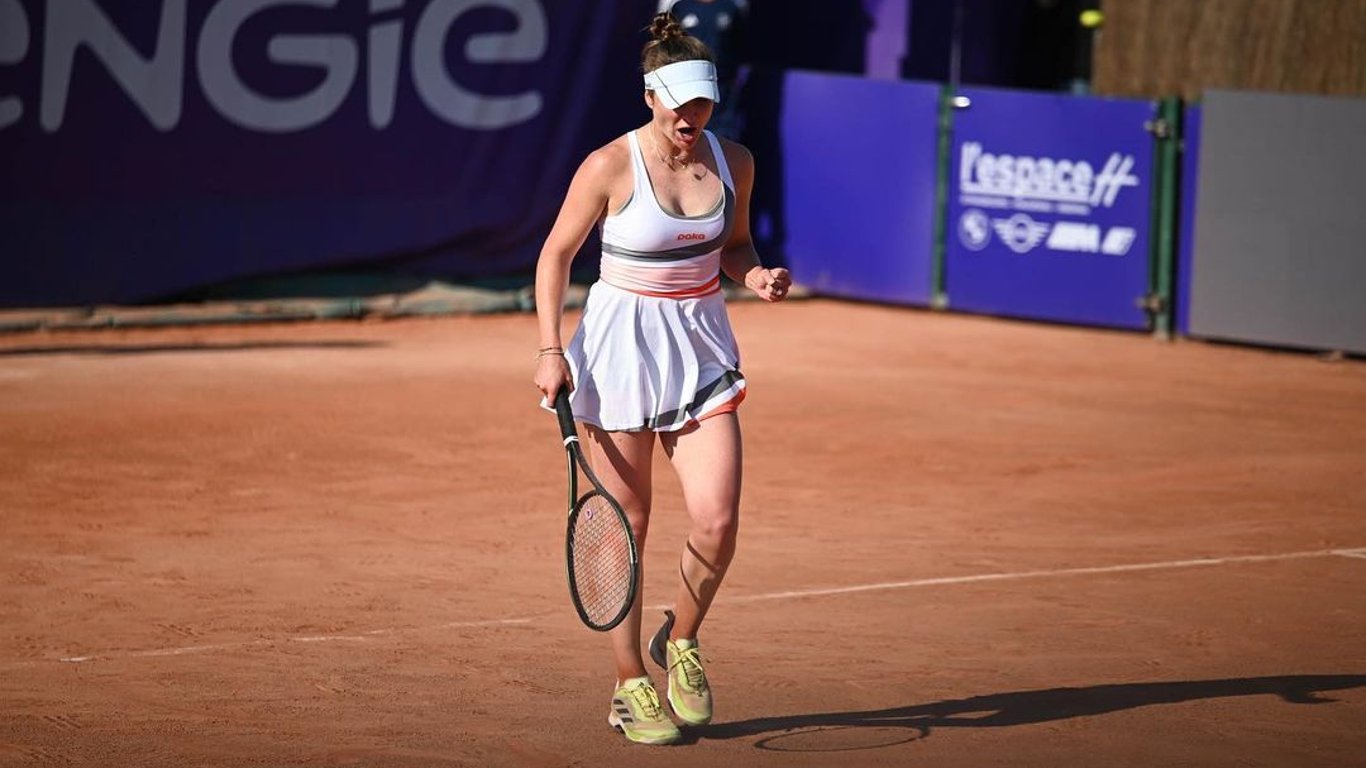 Свитолина разгромила россиянку и выиграла турнир в Страсбурге