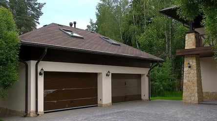 Будівництво гаража — скільки метрів має бути від межі сусіда - 285x160