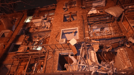 Количество пострадавших из-за ночного ракетного удара по Харькову резко возросло - 285x160