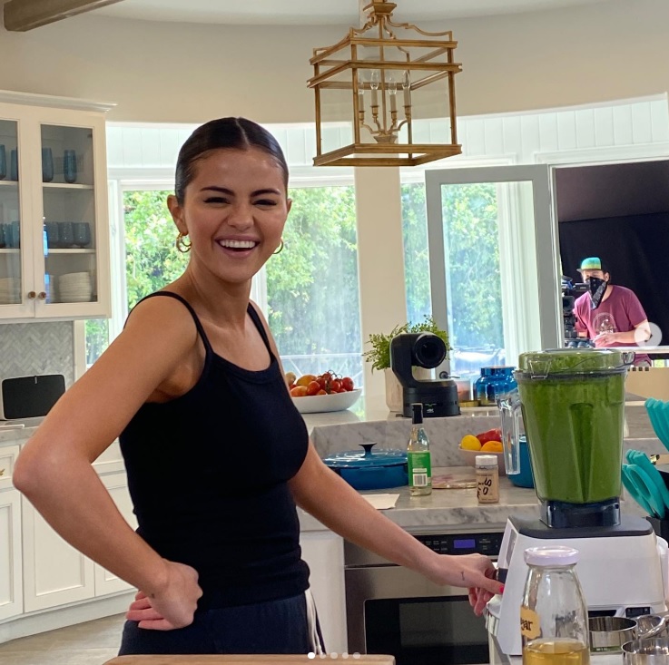 Дизайн интерьера — как кухня Гомес стала пространством будущего - фото 5