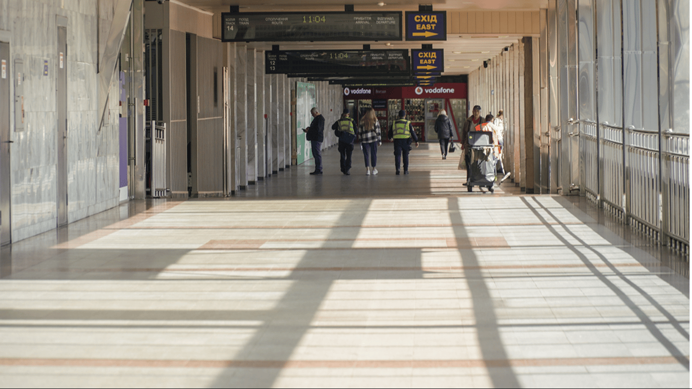 Укрзалізниця посилює рейди в потягах: порушення, за які висадять з рейсу