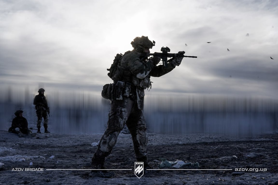 Бійці 12-ї бригади "Азов" під час тренувань. Фото: "Азов"