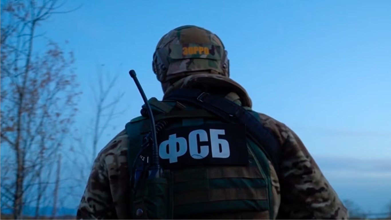 ФСБ стверджує, що спіймала у Севастополі "українських шпигунів": деталі