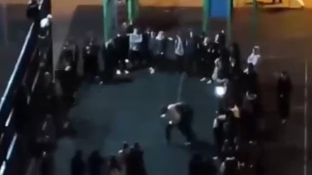 В Росії підлітки створили "Бійцівський клуб" — побиті діти - 285x160