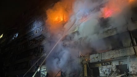 Ракетний удар РФ по Києву: троє загиблих, десятки постраждалих - 304x171