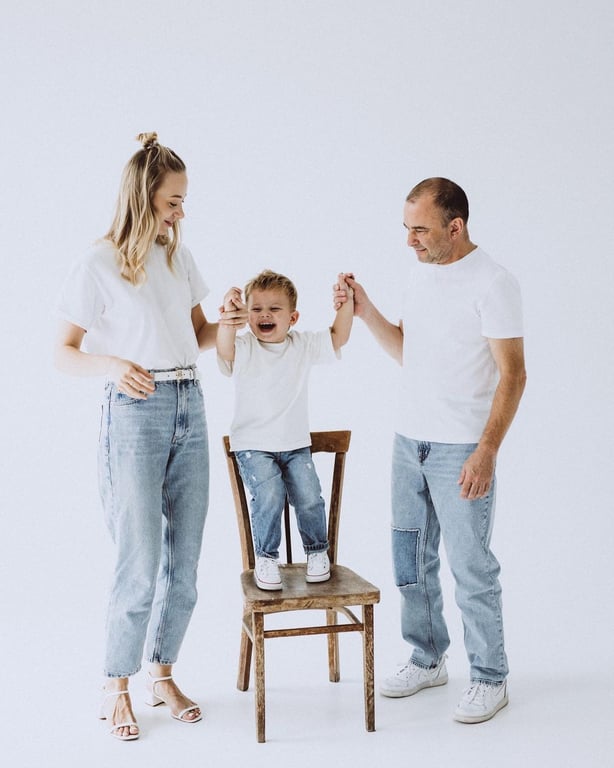 Найдорожчі хлопці: дружина Віктора Павліка замилувала сімейною фотосесією - фото 8