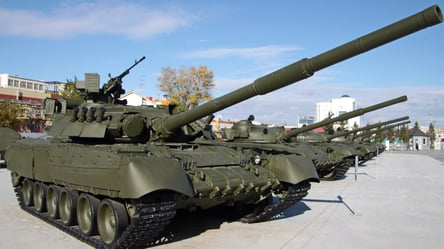 Пакистан готовий передати Україні 44 танки: за якої умови - 285x160