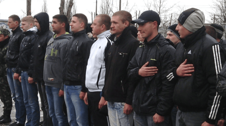 Воєнний стан подовжено — кого можуть мобілізувати у жовтні - 285x160