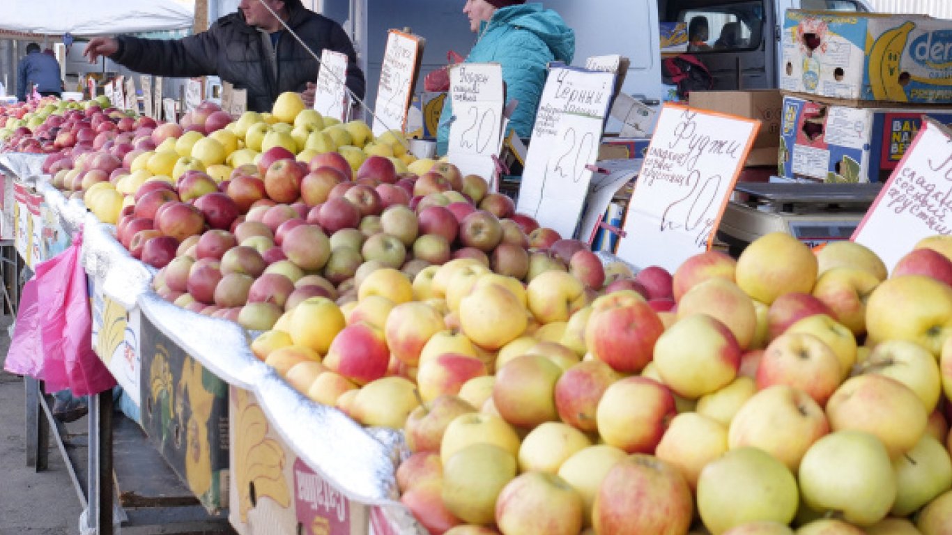 Что ждет рынок фруктов в Украине летом-2023 оценка эксперта