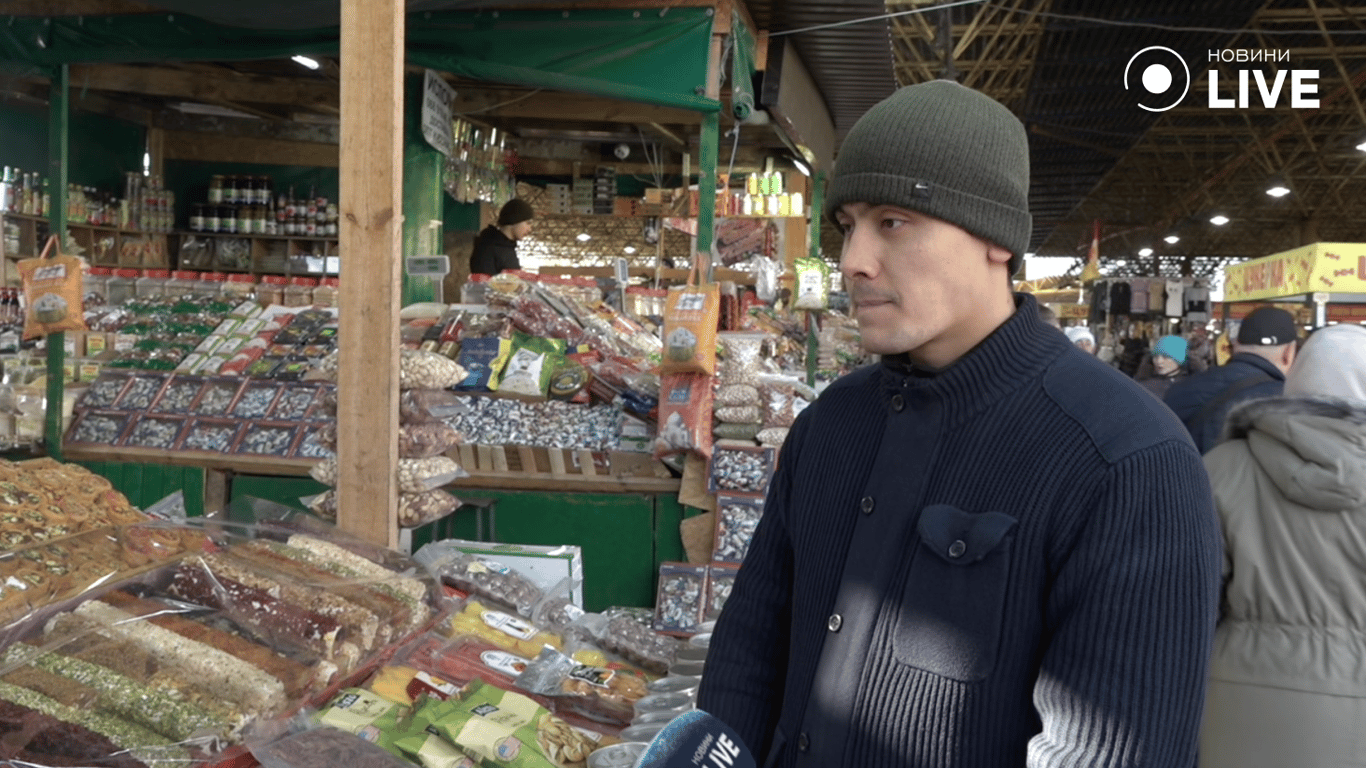 Скільки коштують продукти на Одеському Привозі перед святами - фото 5