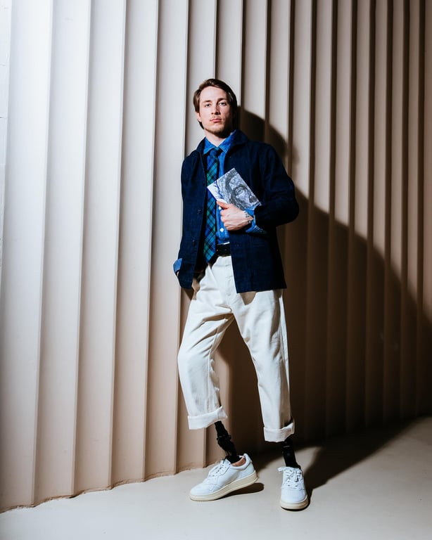 Холостяк Олександр Терен