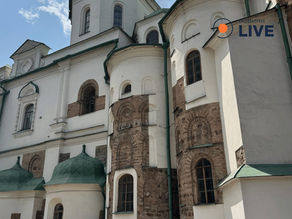 Обстріл Софійського собору 10 червня