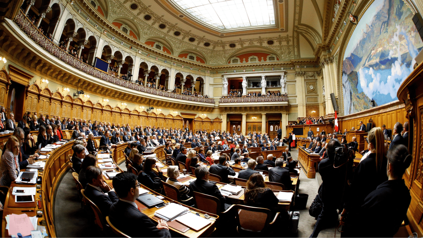 Парламент Швейцарії підтримав виділення Україні 5,5 млрд доларів — на що спрямують кошти