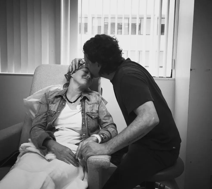 Шеннен Догерти со своим третьим мужчиной