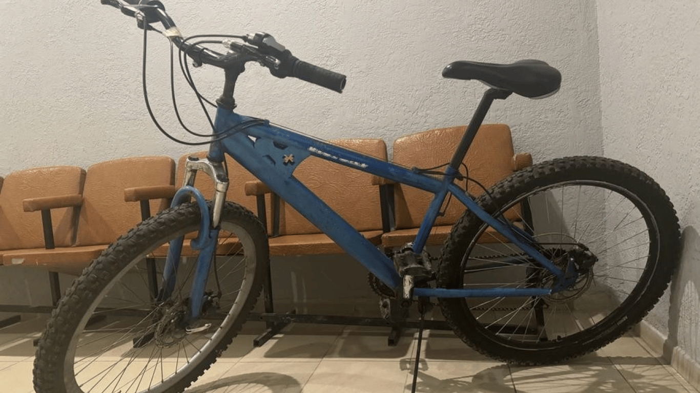 Полиция задержала в Одессе воров велосипедов и кабеля