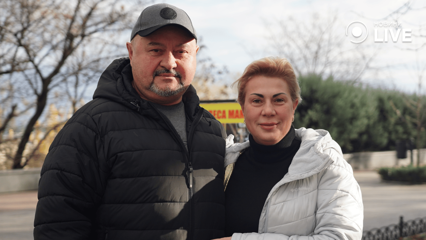 Одеситка Ольга з чоловіком. Фото: Новини.LIVE/ Юлія Браславська 