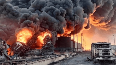 У Росії горить Ново-Ярославський НПЗ — відео та деталі - 285x160