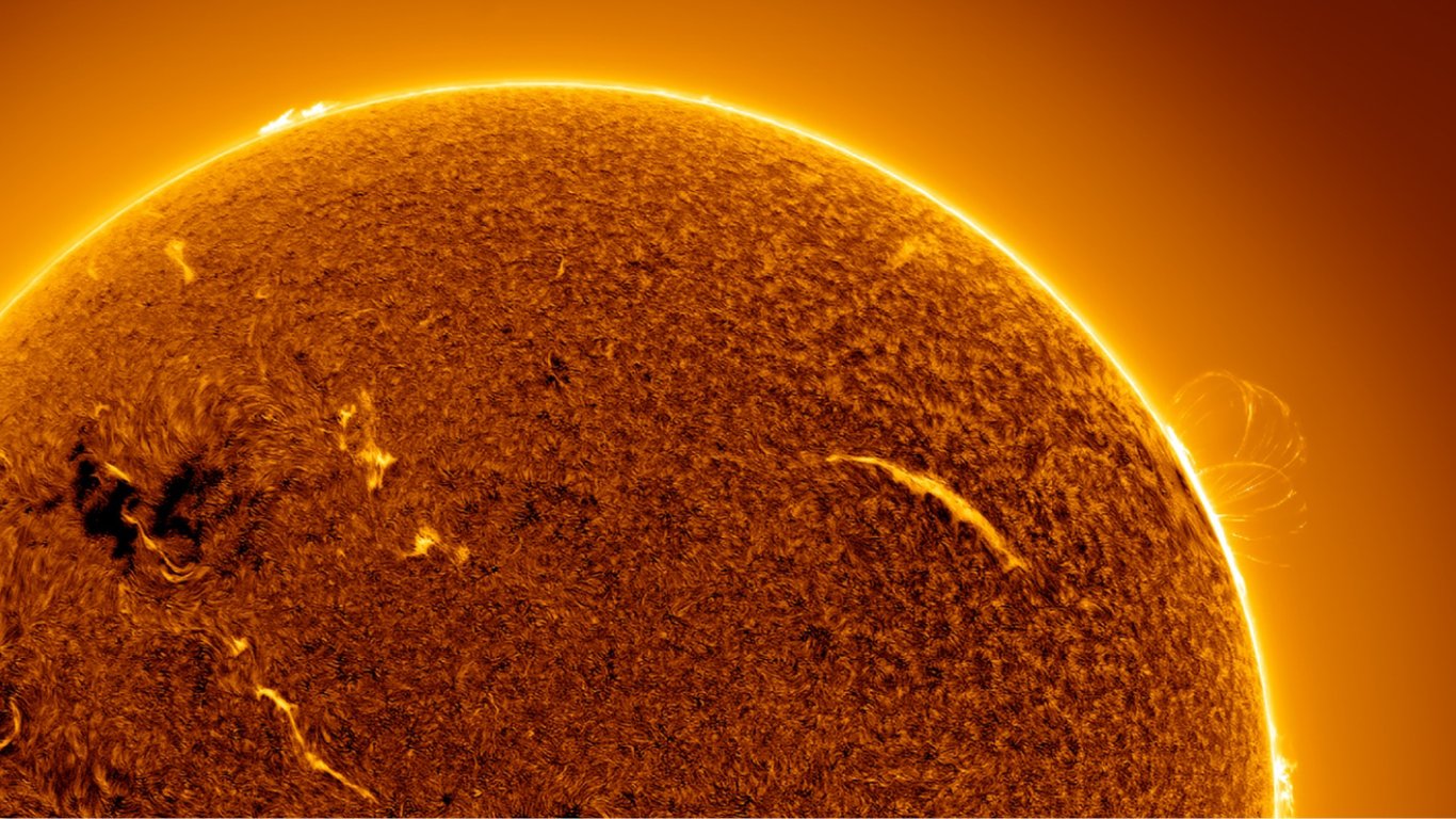 На Сонці помітили дивні утворення після потужного вибуху — фото