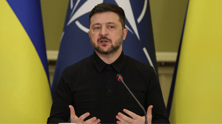Зеленский назвал дату и место встречи с делегацией РФ - 290x160