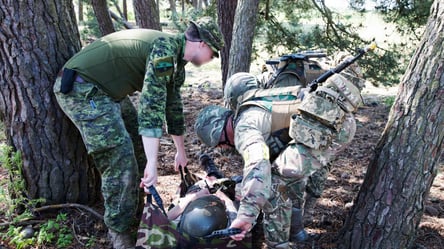 Менше бюрократії та більше шансів врятувати життя: Міноборони про зміни у військовій медицині - 290x166
