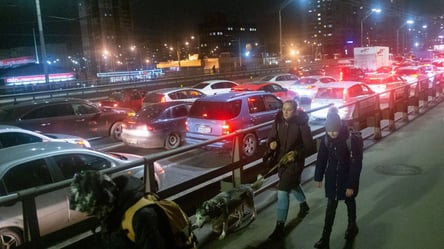 Перегрелся двигатель авто в пробке — что делать водителю - 290x160