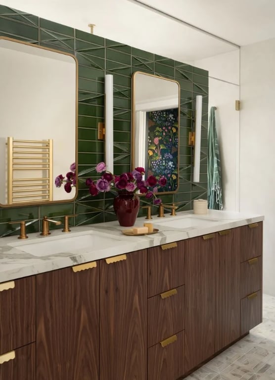 Засветился в трендах — какой материал обновит ванную комнату - фото 1