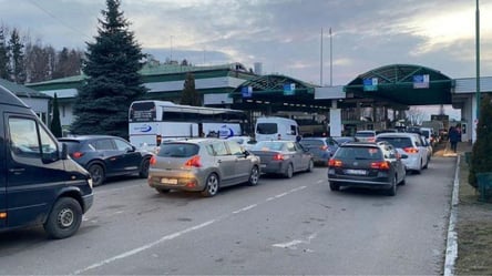 На трассе Одесса–Рени осложнения на дороге: пробки в сторону Молдовы - 285x160