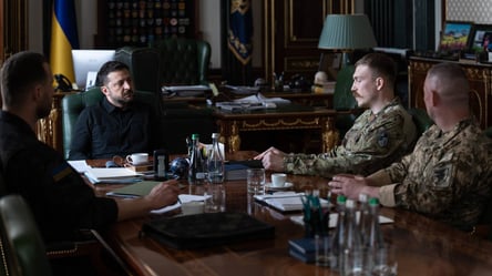 Зеленський обговорив із Прокопенком зміни у стратегії захисту України - 290x160