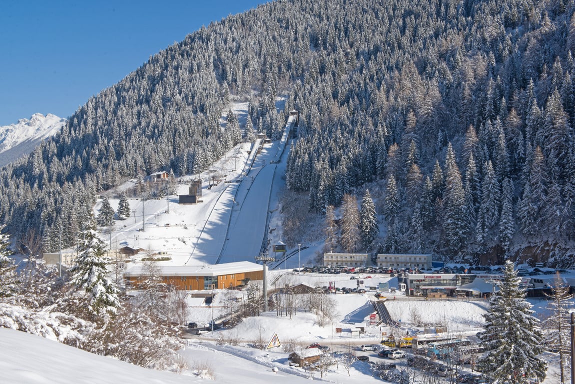 Олимпийская арена по прыжкам с трамплина в Предаццо