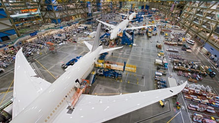 У США почали нове розслідування проти Boeing — в чому звинувачують компанію - 285x160