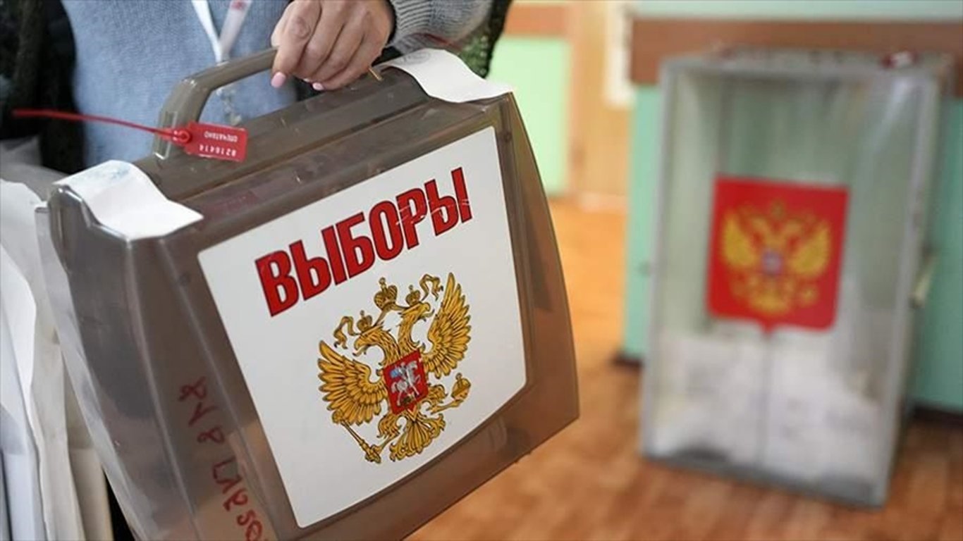Почему так мало людей пришло на выборы в Новой Каховке — в город приехала российская ревизия