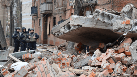 Police showed extent of destruction after strike on Kharkiv - 285x160