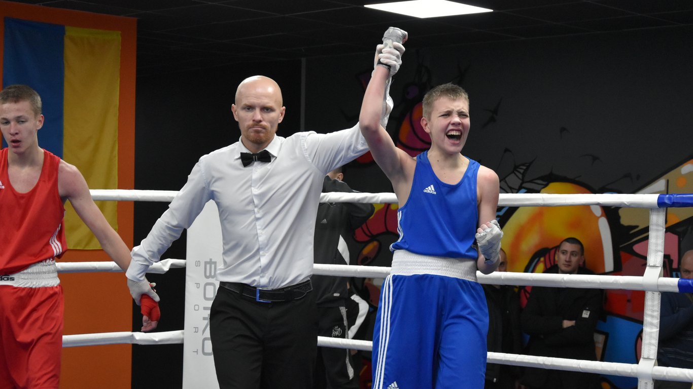 В Одессе прошла масштабная матчевая встреча по боксу памяти Карпова