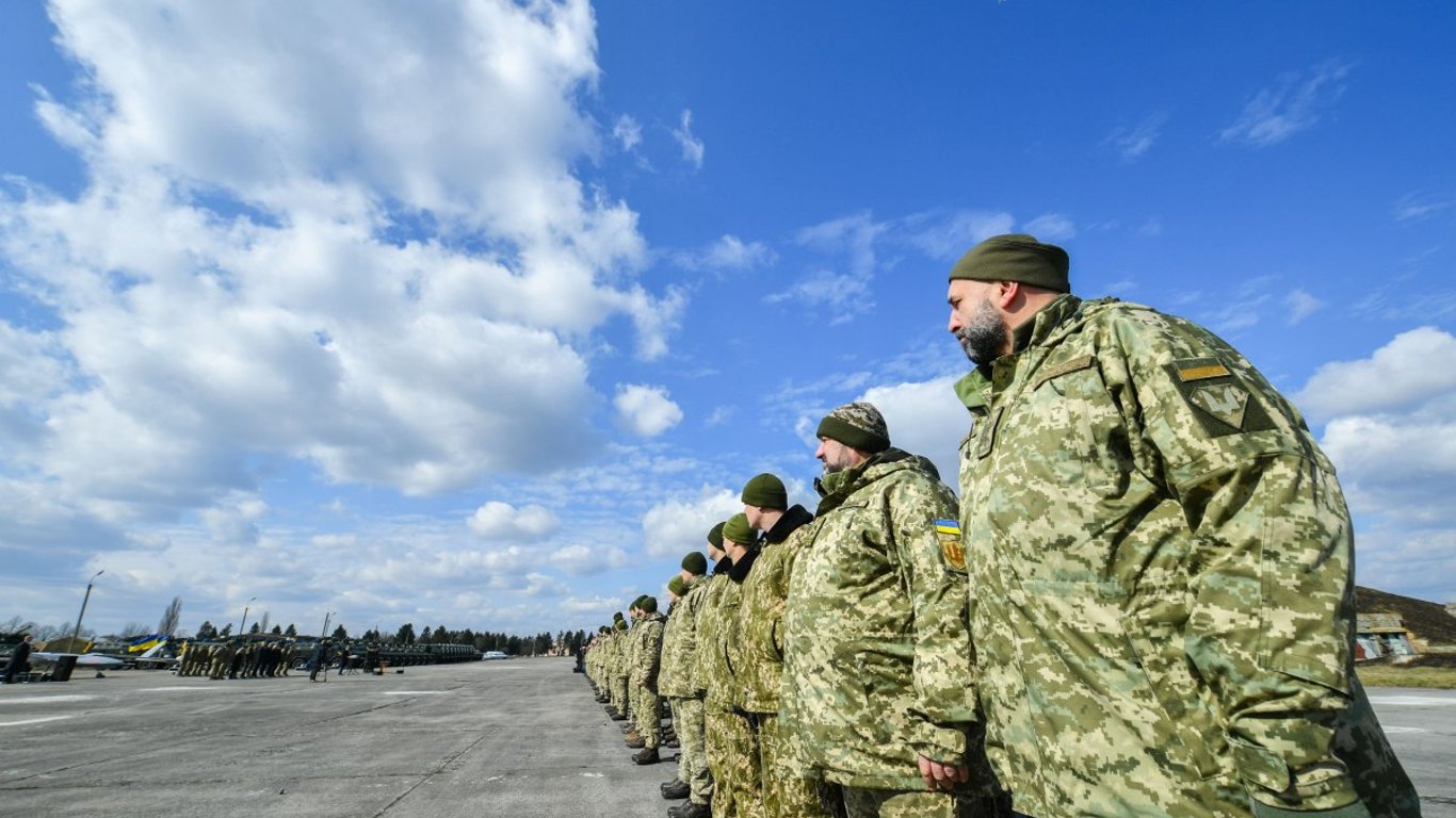 Штраф за носіння військової форми у 2025 році — які суми заплатять українці