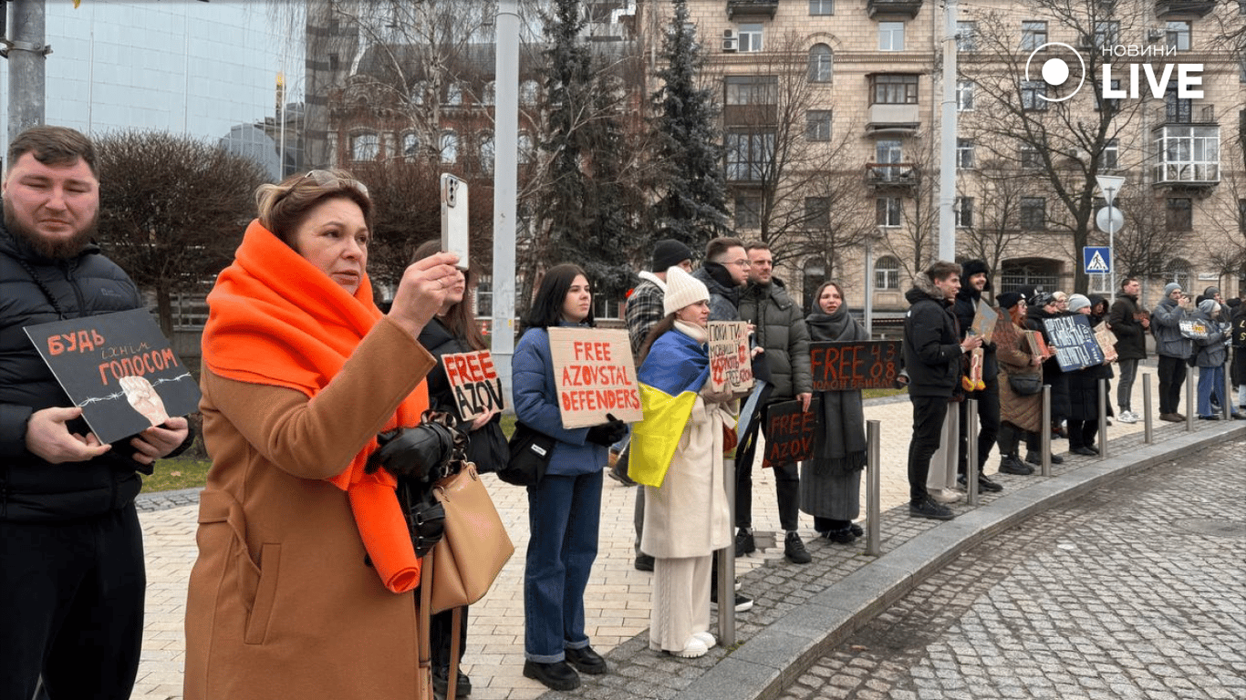 Акція на підтримку військовополонених у Києві