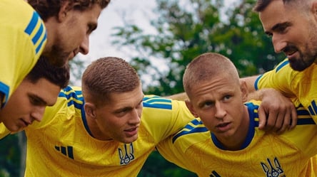 УАФ презентувала нову форму збірної з мотивами УНР - 285x160