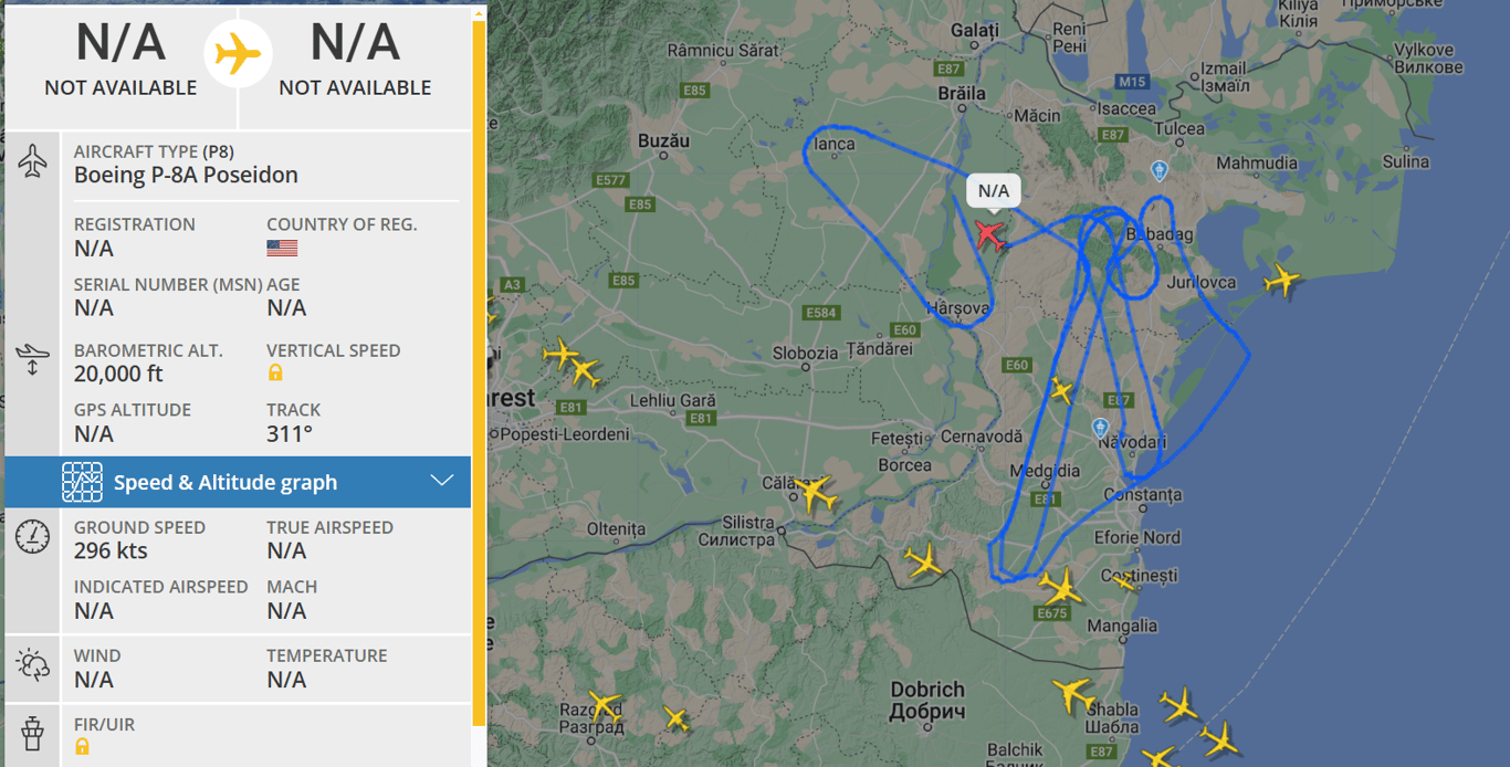 Над Черным морем работает стратегическая авиация НАТО - фото 2