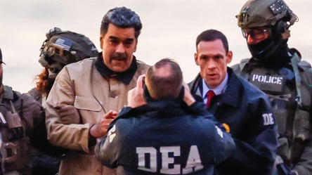 U.S. court keeps Maduro and his wife in custody - 304x171