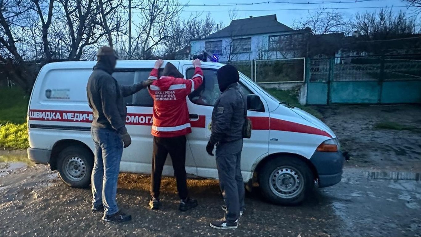 Швидка до кордону: на Одещині викрили зухвалі схему втечі