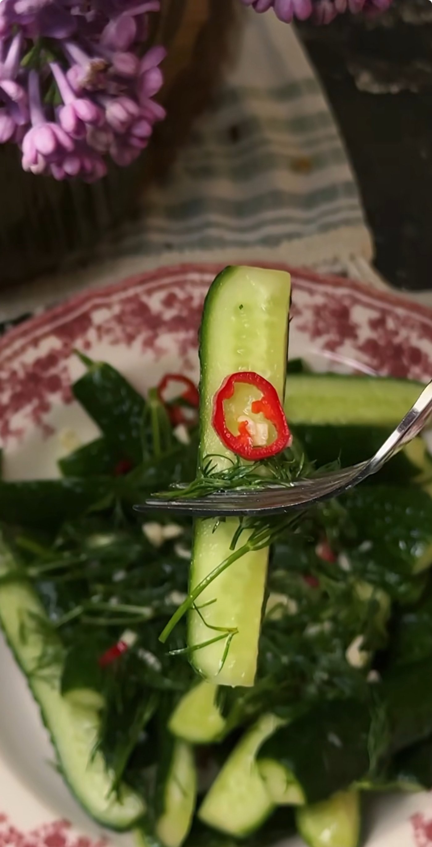 Малосольні огірки за 10 хвилин - рецепт