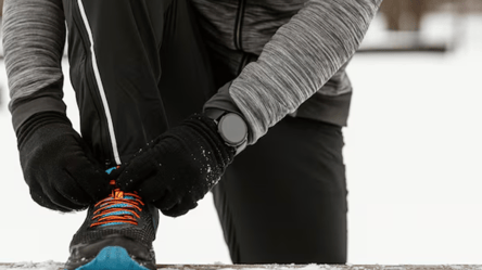 Кроссовки на зиму — как оставаться в тепле и выглядеть стильно - 285x160