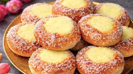 М’які булочки з ніжним кремом: знадобиться 250 мл молока - 285x160