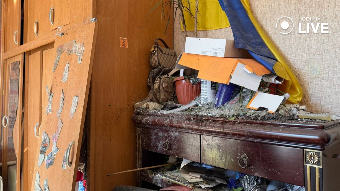 Звикнути неможливо — одесити про обстріл міста (фото) - фото 7