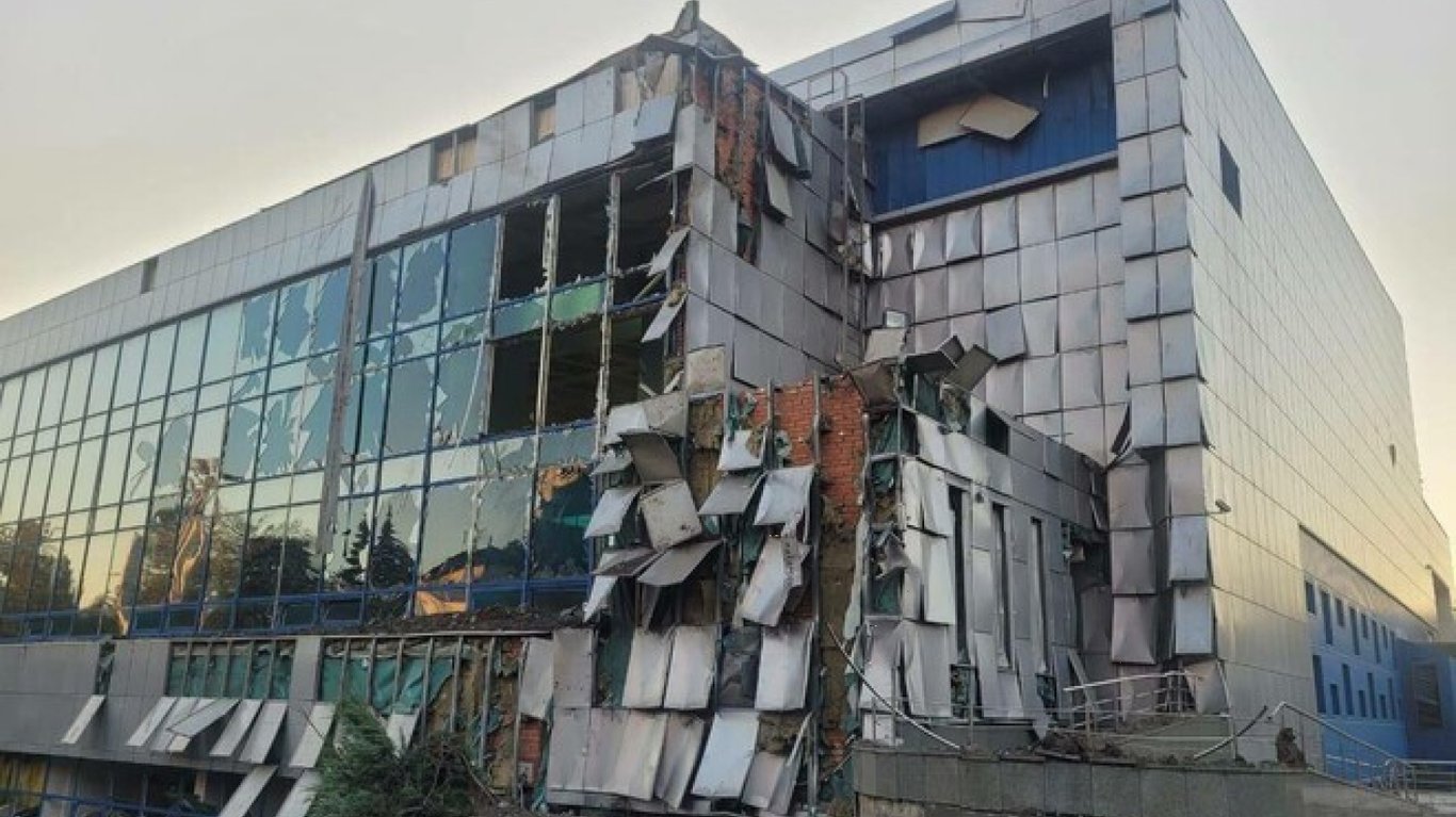 Спорткомплекс Метеор у Дніпрі