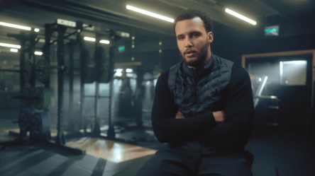 Итаума просит оставить Усика в покое - 285x160