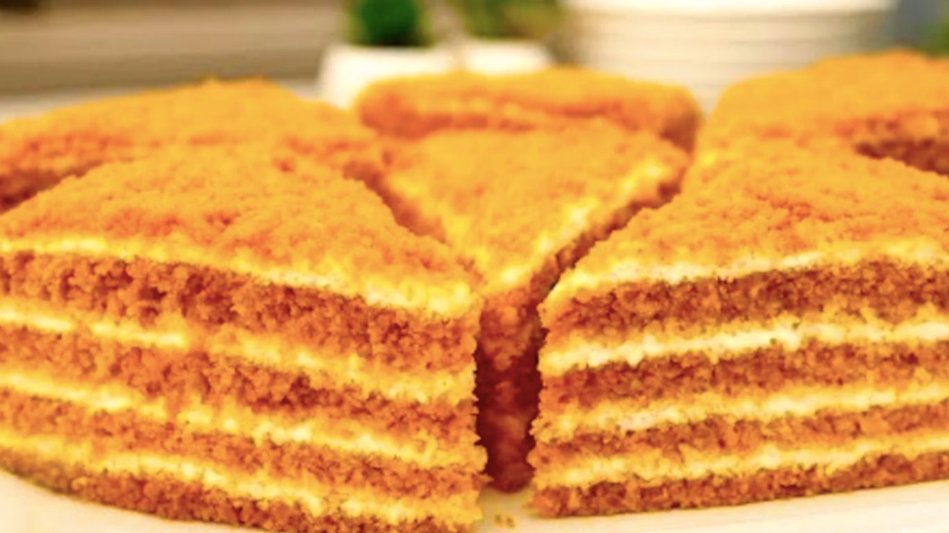 Медовик без духовки — простий рецепт ніжного торта з медовим ароматом